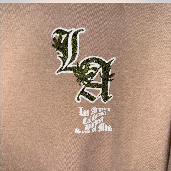 RGSTR- T Shirt - Men’s - Medium - Beige with graphics - Picture 2 of 4